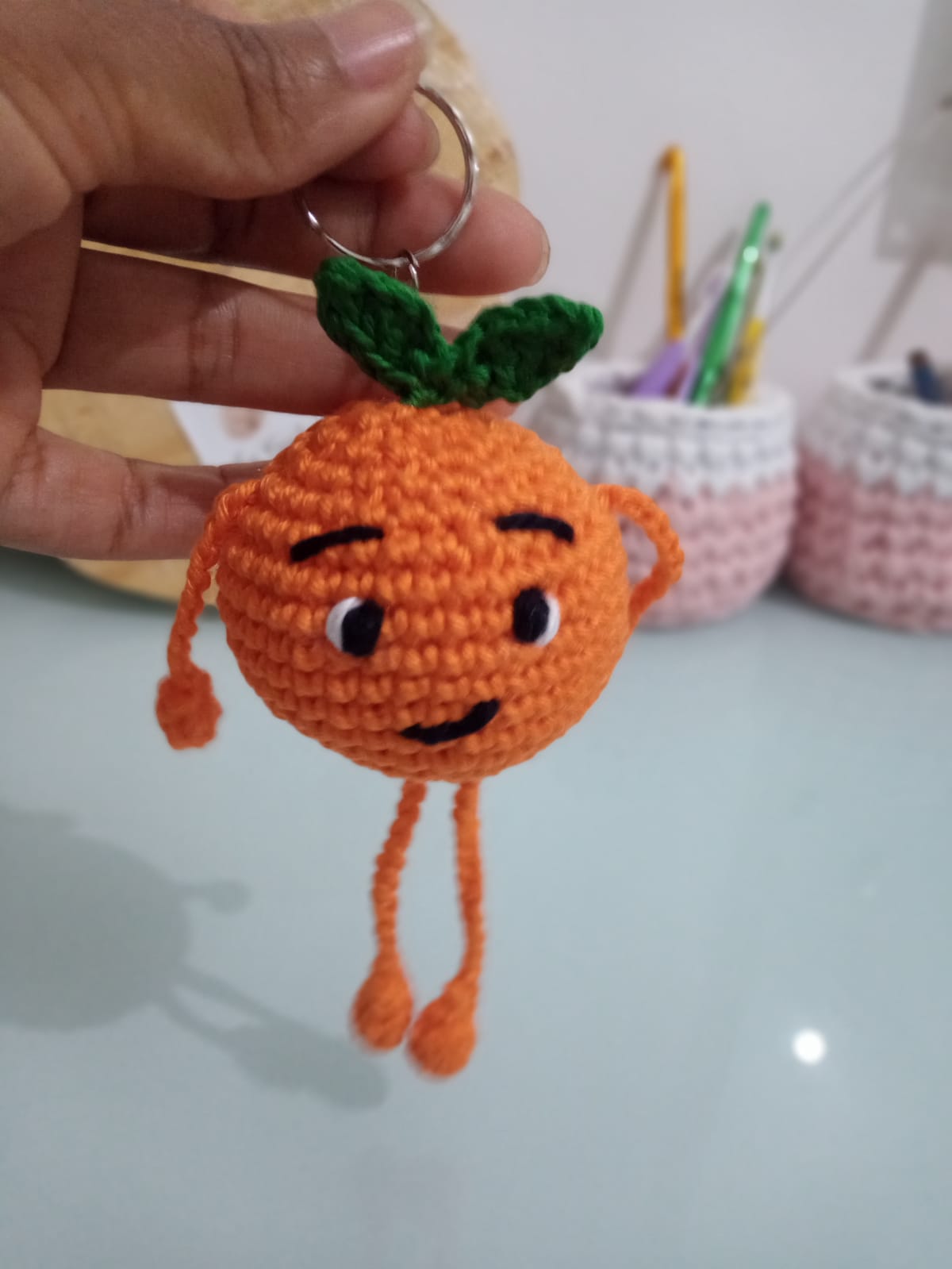 Laranja artesanal em crochê para chaveiro
